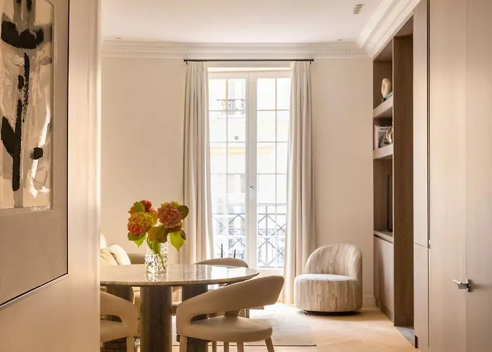 Апартаменты Harmony Collection Ii 2br 6p Bourse Grevin