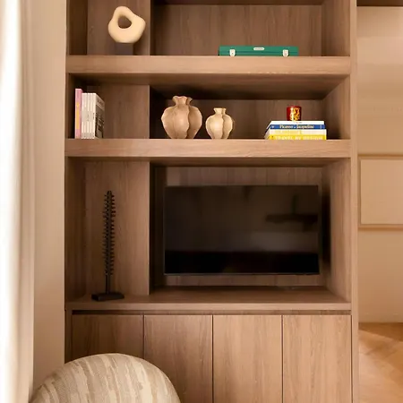 Harmony Collection Ii 2br 6p Bourse Grevin Appartement Paris